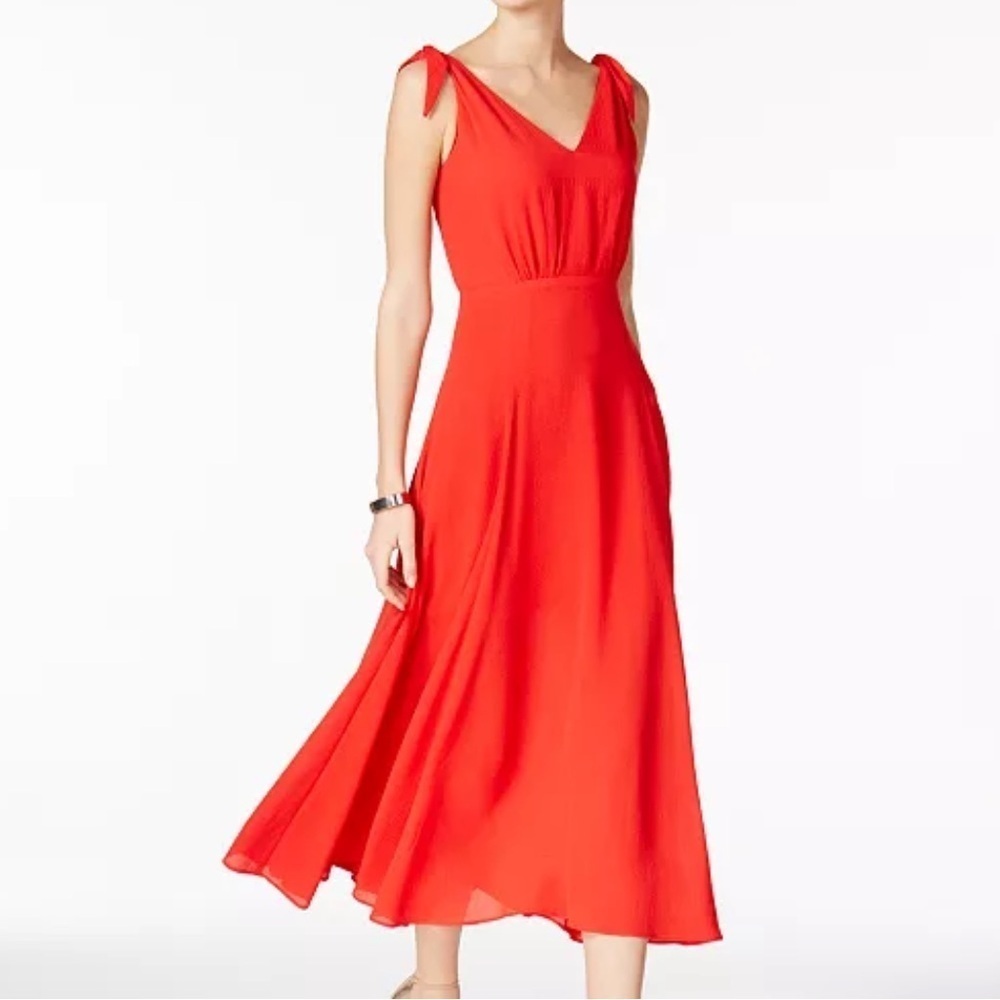BETSEY JOHNSON Georgette Tie-Detail V-Back Maxi Dress